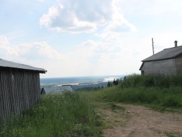 Вид на Пинегу с высоты Красной горки, самой высокой точки Архангельской области.