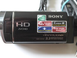 Видеокамера SONY HDR-CX130E